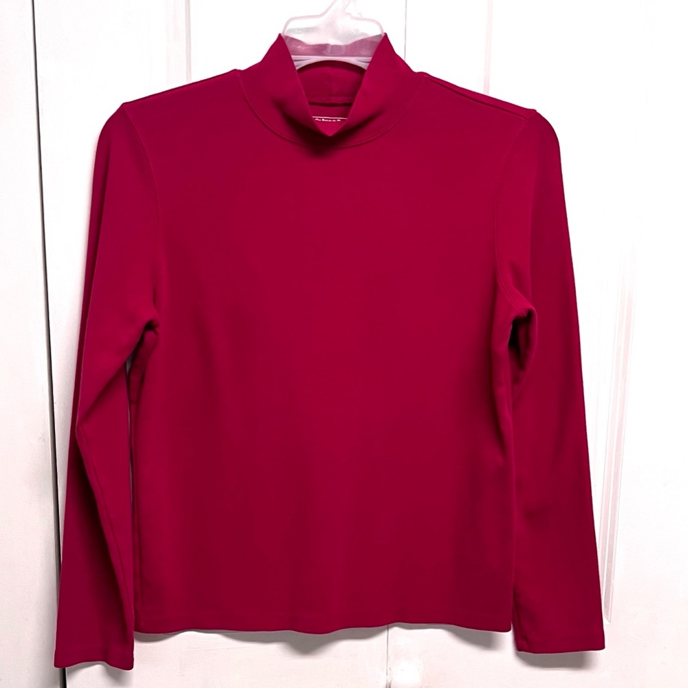 St John’s Bay Women's Crimson Mock Neck Long Sleeve Tee Size L